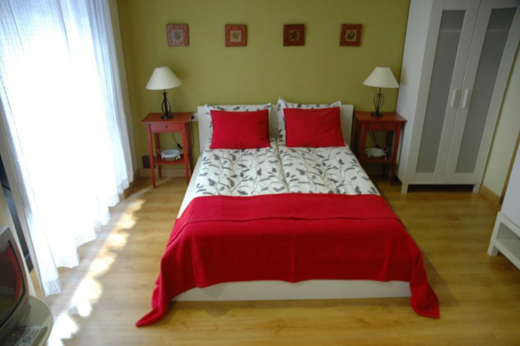 El Granado Hostel Granada Room photo